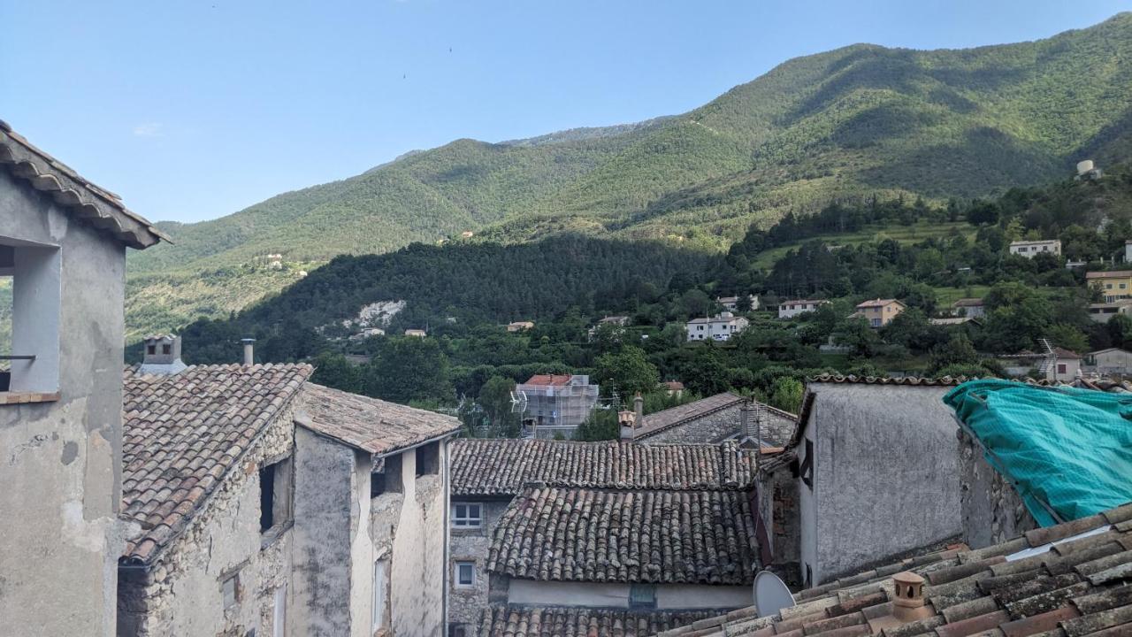 Les Gites D'Intervalles Entrevaux Eksteriør billede