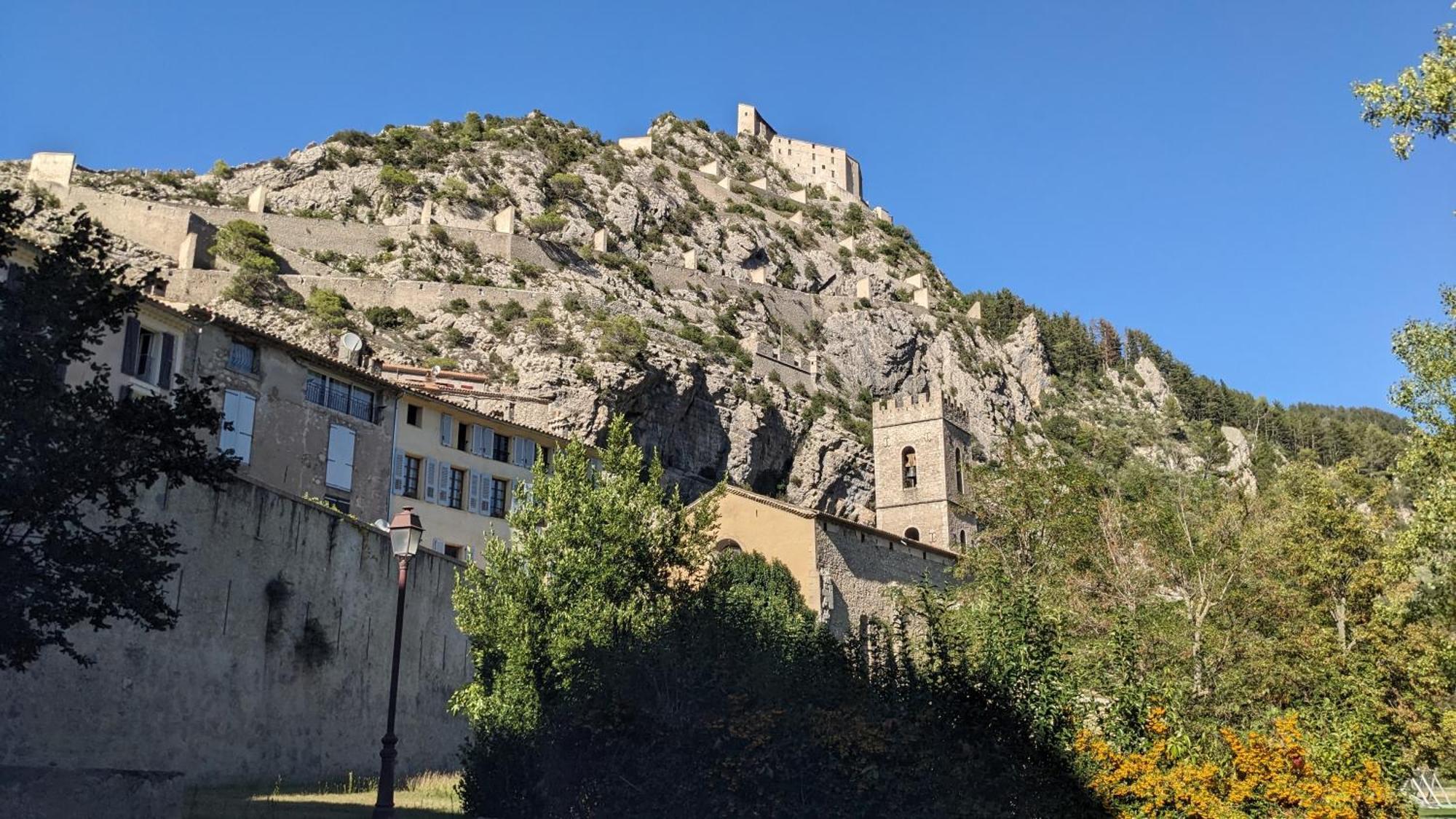 Les Gites D'Intervalles Entrevaux Eksteriør billede
