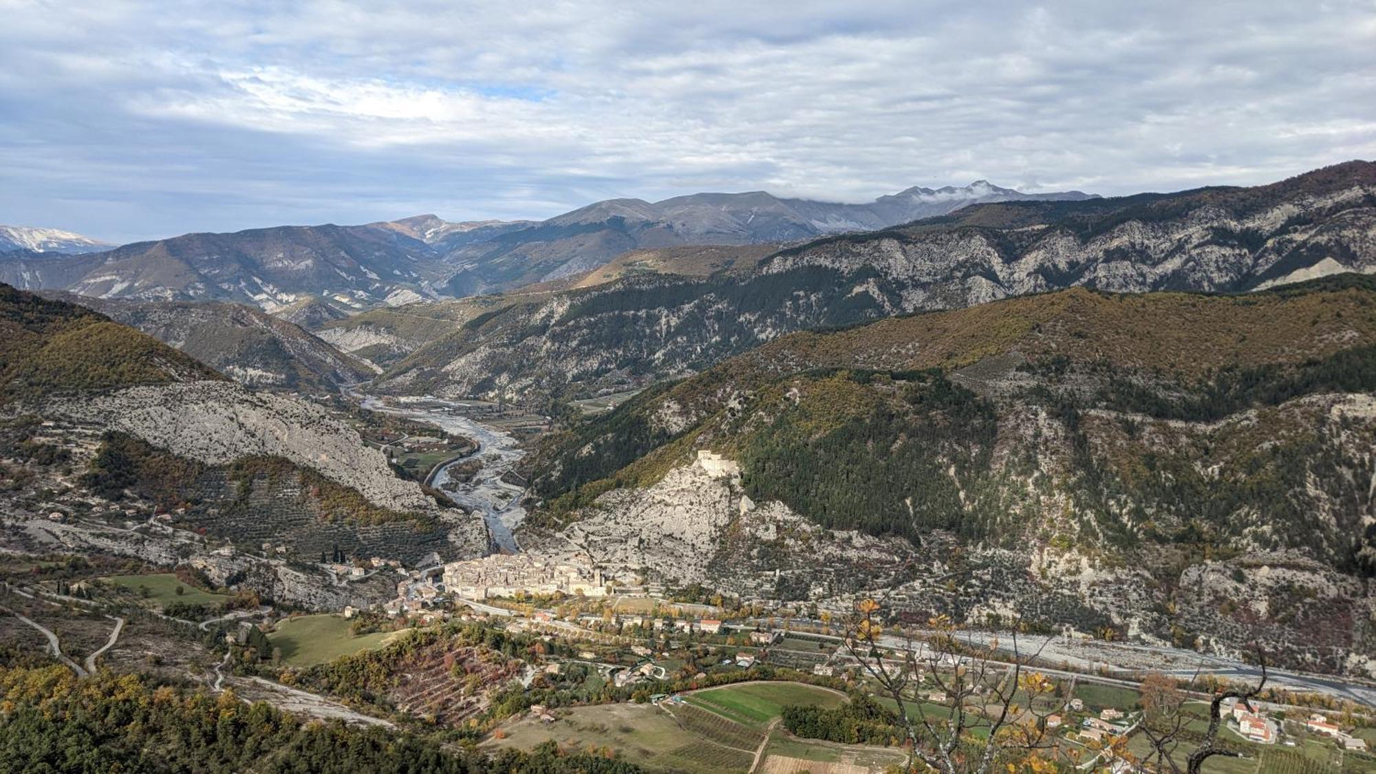 Les Gites D'Intervalles Entrevaux Eksteriør billede